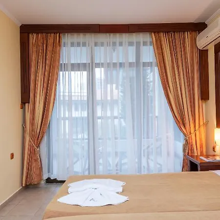 D&s - Severina 3* ساني بيتش